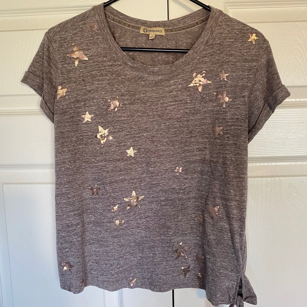 Democracy brown t-shirt with copper stars (size S)